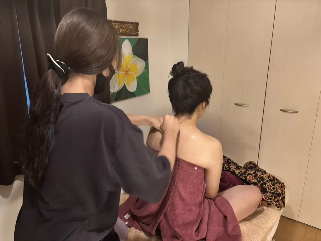 バリニーズ研修中の実技レッスンの様子2